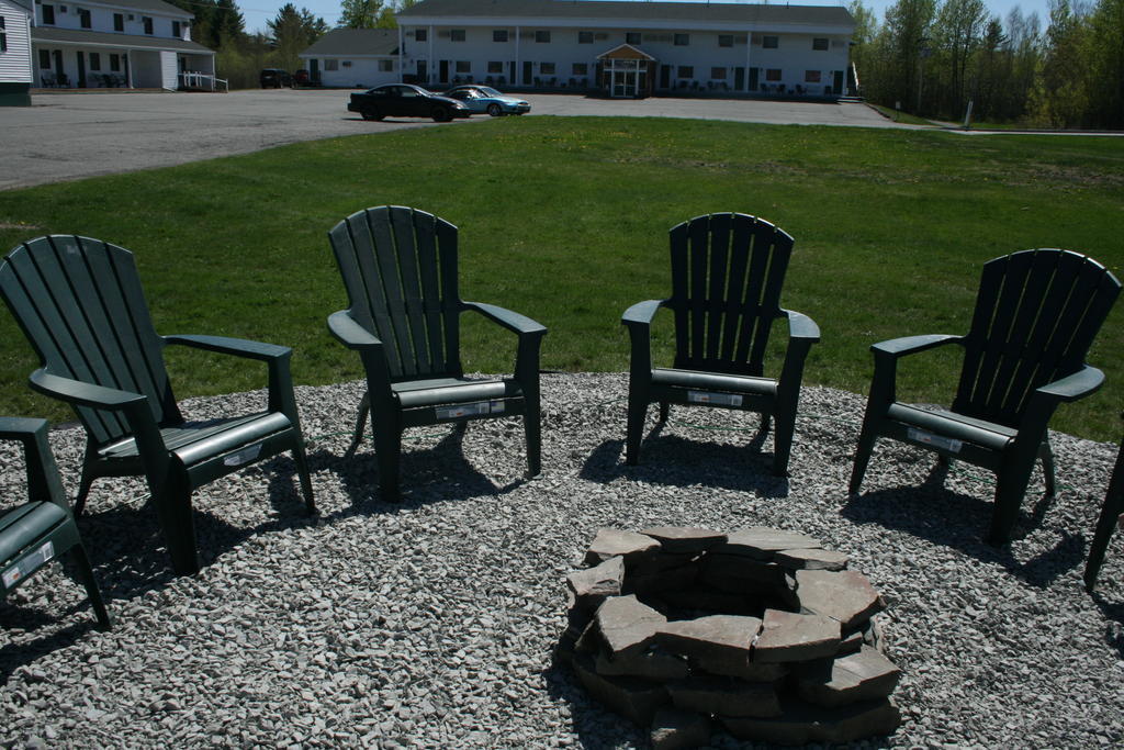 Maine Woods Inn Brewer Kültér fotó