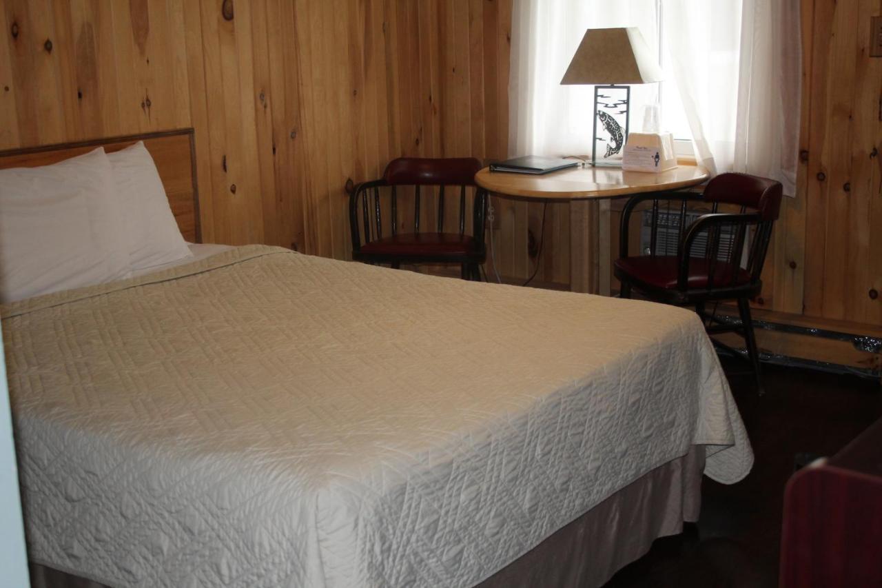 Maine Woods Inn Brewer Kültér fotó